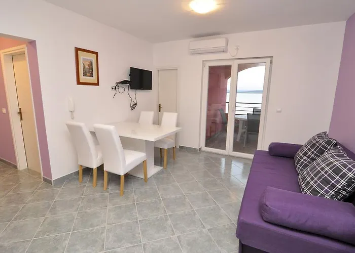 Appartement Marija - - First Line To The Sea Maslenica
