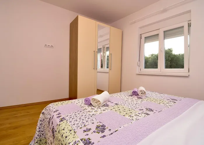 Appartement Marija - - First Line To The Sea Maslenica