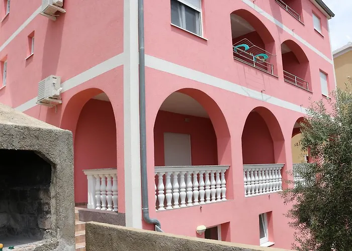 Appartement Marija - - First Line To The Sea