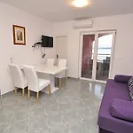 Apartament Marija - - First Line To The Sea Maslenica