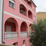 Apartament Marija - - First Line To The Sea *