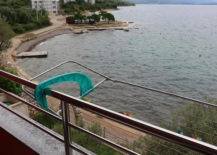 Appartement Marija - - First Line To The Sea